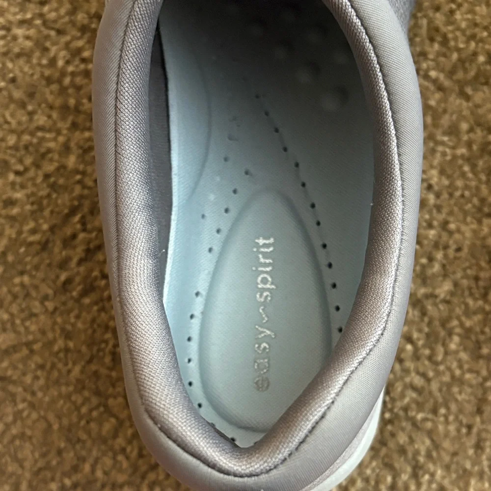 Easy Spirit Women's Gray Sneakers - Picture 3 of 3